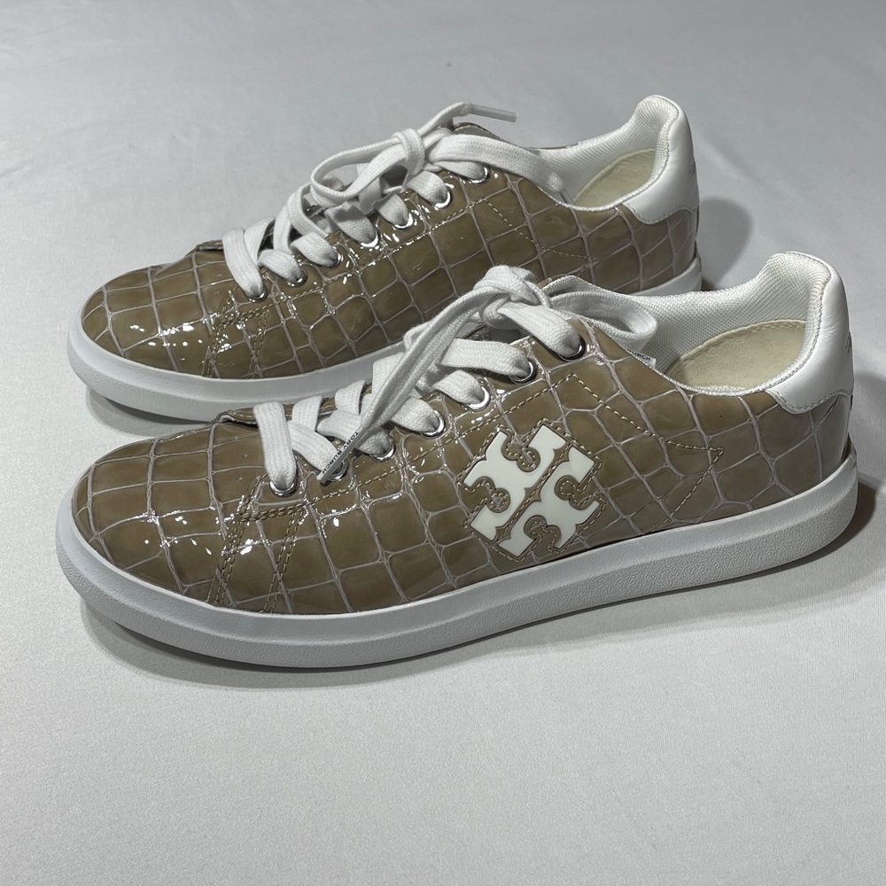 TORY BURCH Croc Embossed Double T Howell Court